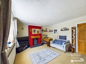 Sitting Room- click for photo gallery